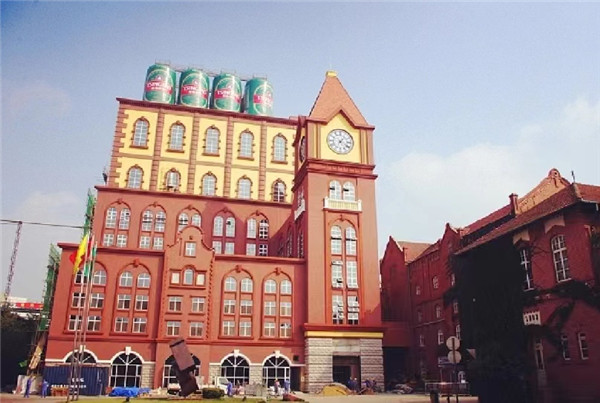 青島啤酒博物館首創(chuàng)夜游新模式，早鳥票全網(wǎng)瘋搶中……